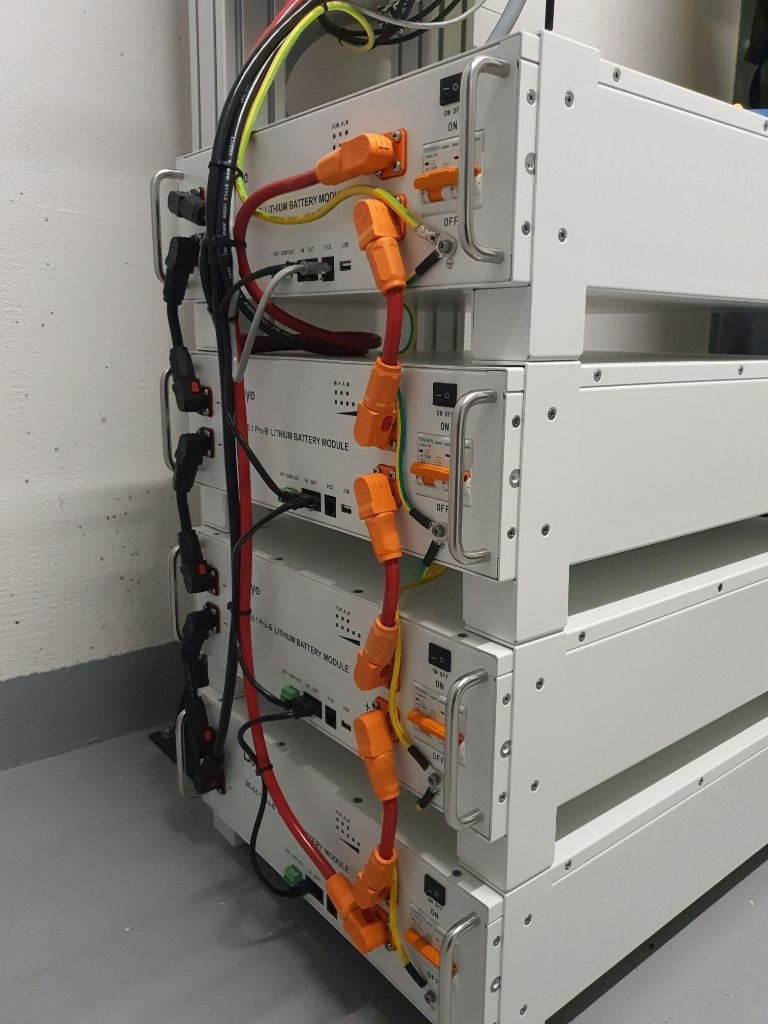 Deye SE-G 5.1 kW LV Batterie